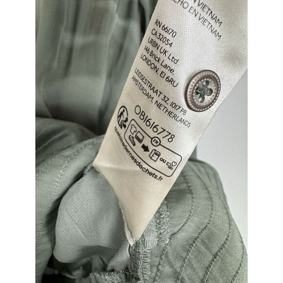 ANTHROPOLOGIE Long Sleeve Tie Blouse Women's Size Medium Satin - Picture 8 of 9